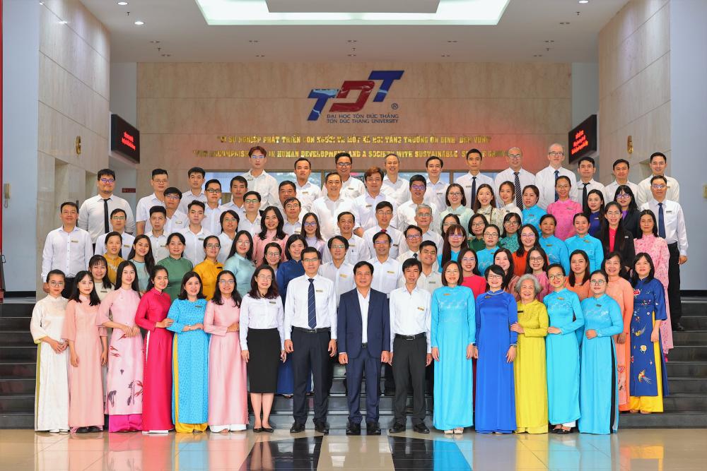 TDTU lecturers and staff taking a group photo